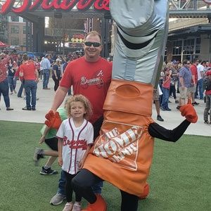 Meet your Posher, Brandon